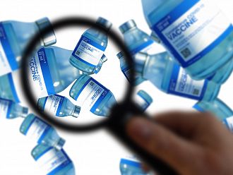 FDA отложи решението си за ваксината на Pfizer/BioNTech при деца от 6 месеца до 4 години