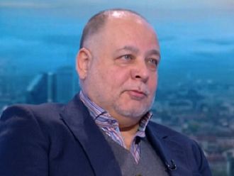 Проф. Литвиненко: Видимо в Сливен липсва персонал, но децата трябва да бъдат с майките си