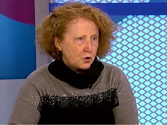 Олена Коцева: Искаме МЗ да даде списък с лекарства, които могат да бъдат изнасяни