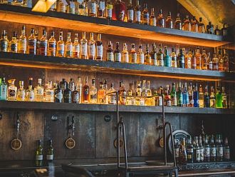 И през 2021 г. алкохолът си остава