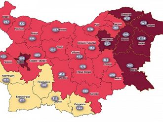 Седем области остават в тъмночервената зона