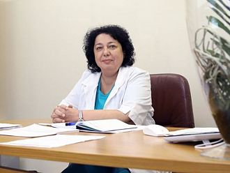 Доц. Асенова: Нашите възпитаници са търсени във водещи клиники в Европа и у нас