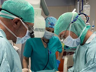 Уникална интервенция на недоносено новородено извършиха в НКБ