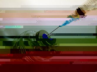 CDC: Ваксината на Moderna може би е по-рискова за сърдечно възпаление от тази на Pfizer