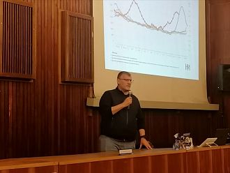 Проф. Момеков: Отлагането на ваксинацията няма да доведе до нищо добро