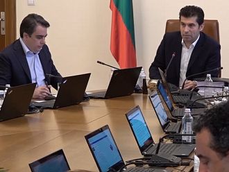 Създават дружество за медицинските хеликоптери, оглавява го Георги Гвоздиков