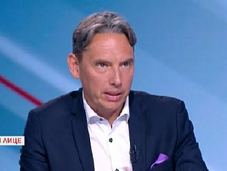 Доц. Пандов: Веднъж увеличени, заплатите на медиците не могат да бъдат намалени