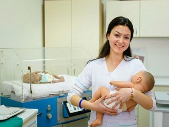 МУ - Варна обявява допълнителен прием за сестри и акушерки в трите си филиала