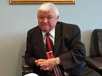 Шефкет Чападжиев: Радвам се, че с парите ми болницата в Мадан изглежда като 5-звезден хотел