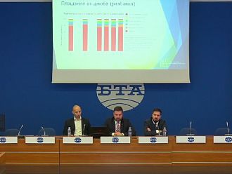 Аркади Шарков: Над пет пъти изостават цените в здравеопазването от останалите цени в икономиката (Обновена)