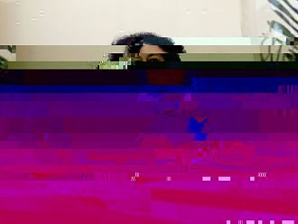 Доц. Дорина Асенова: Държавата трябва да помогне на младите, за да стават навреме родители