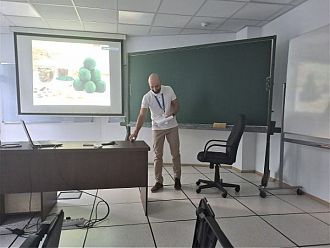 Екип от МУ - Варна представи иновативен шоколадов продукт със съдържание на спирулина
