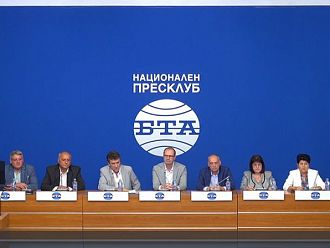 Общинските болници са в безизходица, далеч от вниманието на политиците