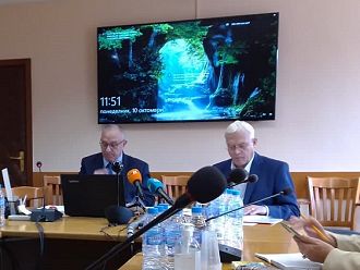 Д-р Златанов: До края на годината лечебните заведения ще получат с 39% повече средства