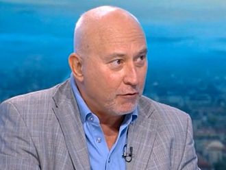 Проф. Огнян Кунчев: Новият подвариант на омикрон ще дойде у нас по Коледа и Нова година