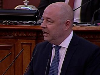 Парламентът отхвърли кандидатурата на проф. Габровски за премиер