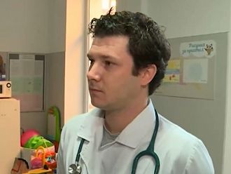 Детските клиники в София са почти изцяло запълнени заради респираторни инфекции