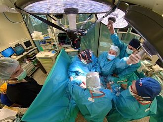 Оперираха първите двама пациенти в новооткрития Панкреасен център в болница