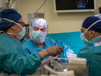 Оперираха първите двама пациенти в новооткрития Панкреасен център в болница