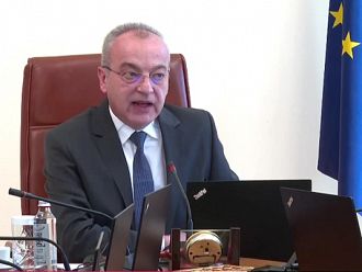 Възлагат спешната помощ по въздуха на Държавния авиационен оператор