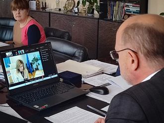 Министърът: Дори заплащане на такса за отказ от ваксини срещу COVID-19 е ирационално