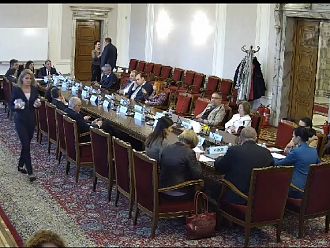 Здравната комисия ще пита управителя на НЗОК за текущото изпълнение на бюджета