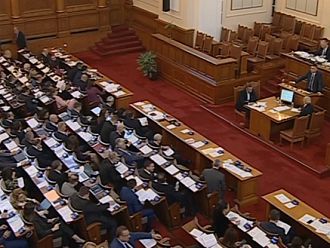 Гласуват шефовете на комисии следващата седмица