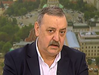 Проф. Кантарджиев: Не е необходима инжекция срещу тетанус след ухапване от кърлеж