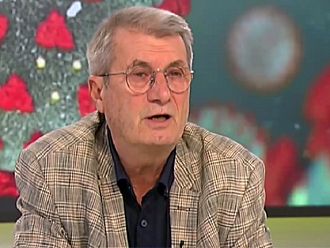 Проф. Хинков: Искам сам да си избера екипа в МЗ, а не да правя