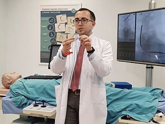 Изоставаме в имплантирането на кардиовертер-дефибрилатори