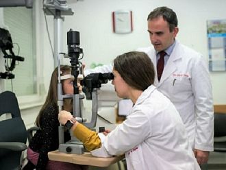 За 35% от първокласниците в София скрининговото изследване е била първата среща с офталмолог