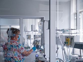 В Търново спасиха 21-годишен младеж, погълнал половин литър антифриз