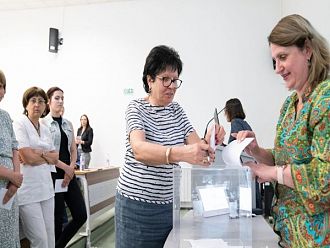 Освободиха проф. Тони Веков от длъжността декан на Факултет „Фармация“ в МУ Плевен