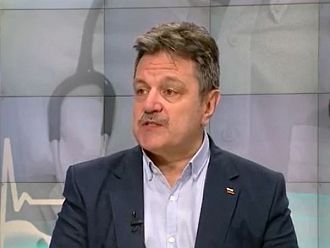 Д-р Симидчиев: Ще се наложи да въведем мораториум върху разкриването на нови болнични легла