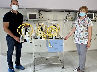 5 аспиратора от футболен турнир получи Неонатологията на УМБАЛ-Бургас