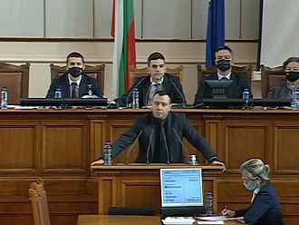 „Възраждане“ оттеглиха предложението си за управител на НЗОК