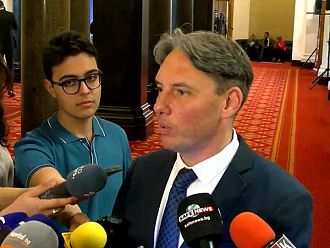 Пандов: В ПП-ДБ още не сме решили дали ще имаме кандидат за управител на НЗОК