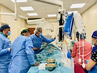 Колаборация между неврохирурзи на европейско равнище в