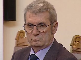 Проф. Хинков: В психиатриите физическо ограничаване на пациентите не надвишава два часа