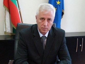 Ген. проф. Николай Петров най-вероятно ще е новият здравен министър