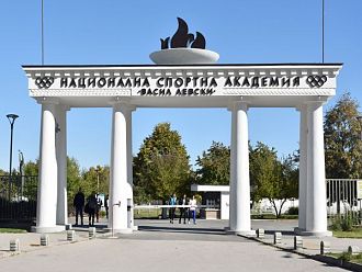 От днес в НСА се подават документи за допълнителен прием за специалността медицинска сестра