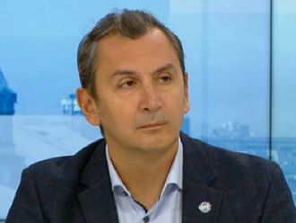 Доц. Околийски: НЗОК и МЗ ще помогнат на общинските болници, които не могат да увеличат заплатите