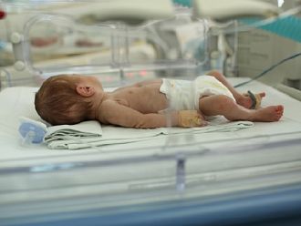 Фондация с 11 въпроса към министъра заради „Майчин дом“