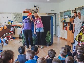 Мляко с три щама пробиотик дава здраве на българските деца