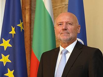 Тагарев: Ще взема решение по случая в „Пирогов“, когато се запозная с фактите