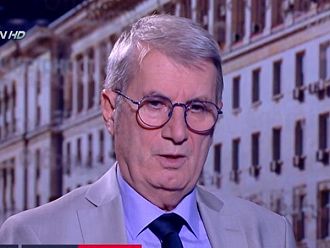 Проф. Хинков: По икономическа логика някои болници трябва да се закрият или преобразуват