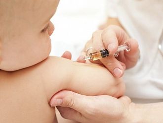 7000 деца ще бъдат реимунизирани в Италия заради грешка на медсестра