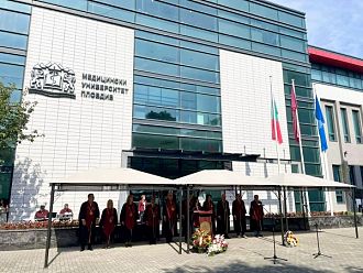 820 са първокурсниците в МУ-Пловдив