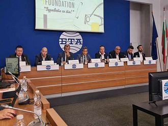 Едва 1/3 от българите ходят на профилактични прегледи (Обновена)