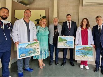 Шуменският университет с дарение за Клиниката по инфекциозни болести на УМБАЛ „Софиямед“